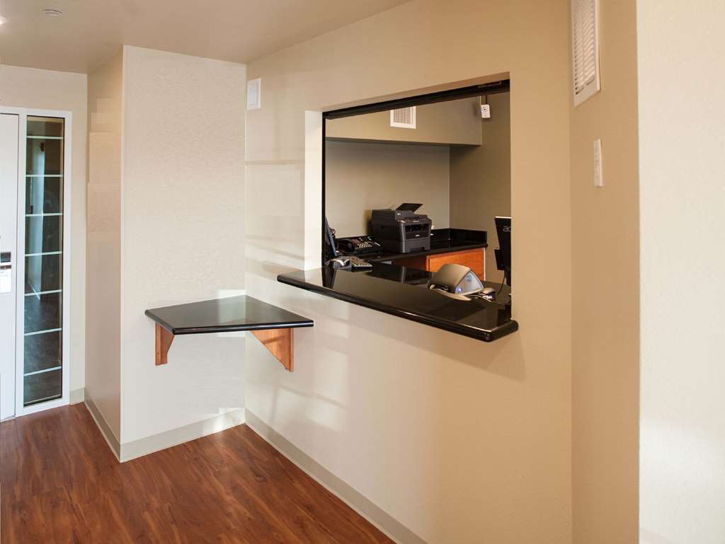 Woodspring Suites Kansas City Liberty Interno foto